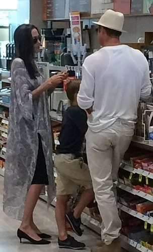 Acestea sunt ultimele imagini cu ANGELINA JOLIE şi BRAD PITT împreună!