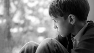 Concubina agresorului din Hunedoara, dar și copilul ei, duși la un centru maternal. Mai multe anchete sociale au fost deschise 