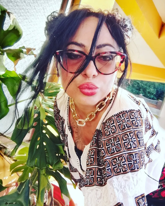 Trupul neinsufletit al vedetei nu a fost inca ridicat de la morga