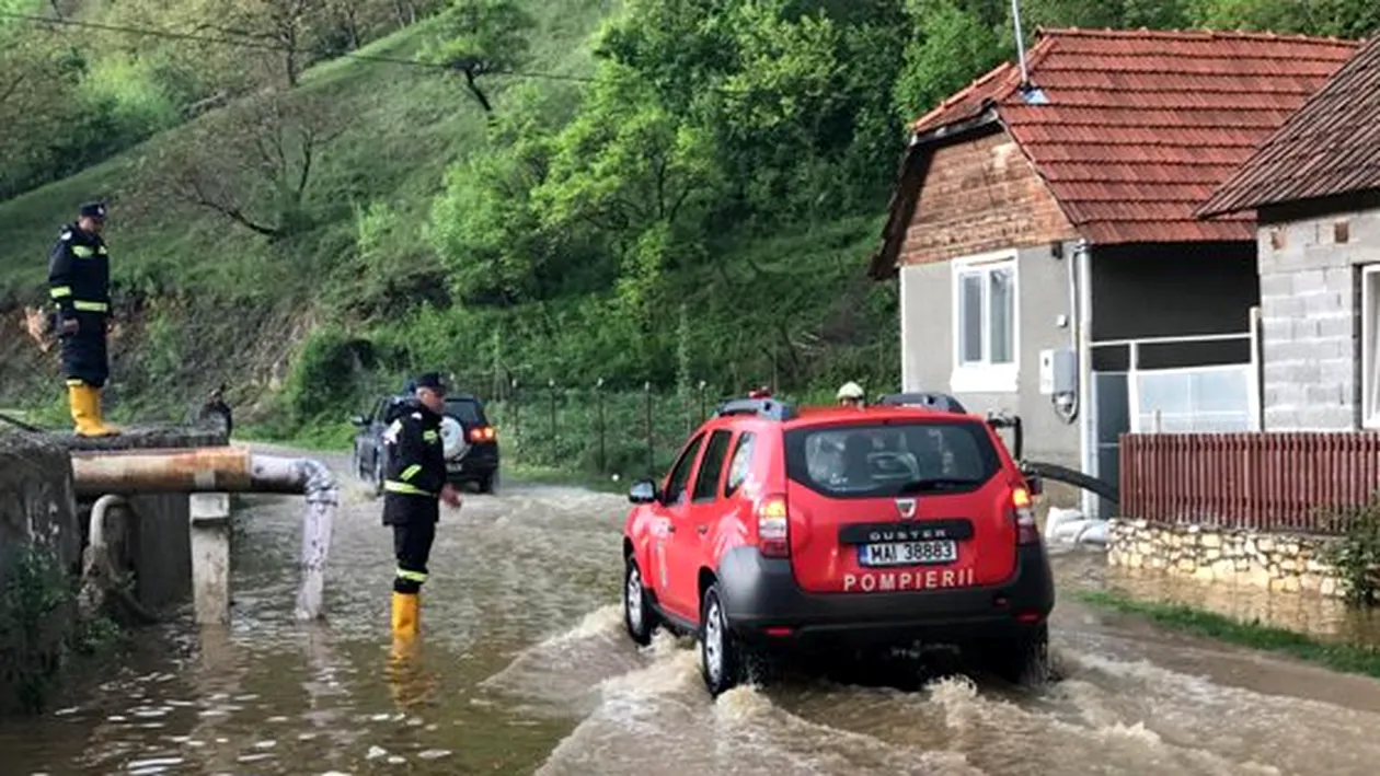 Hidrologii avertizează! Cod galben de inundaţii în 6 județe, până vineri