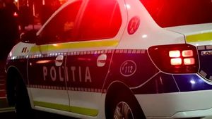 Bătaie în Centrul Vechi al Capitalei, între fanii ucraineni ai lui Max Korzh și un grup de români. Autoritățile au intervenit