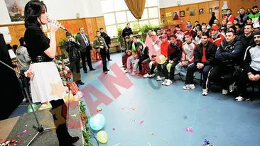 Le-a cantat puscariasilor