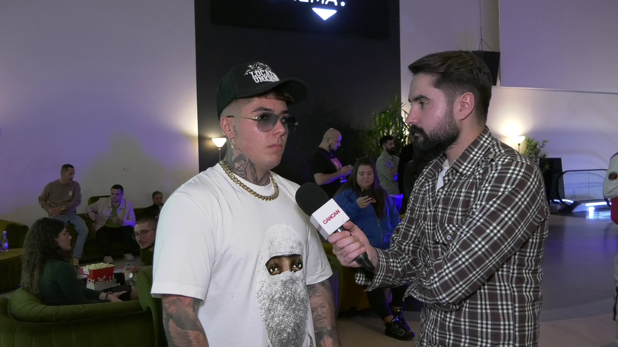 Lino Golden: "Da, ne-am dus rău, tata socru e fratele meu și mama soacră e șefa mea, cum să nu?! Sunt serios!" (Foto: captură video)