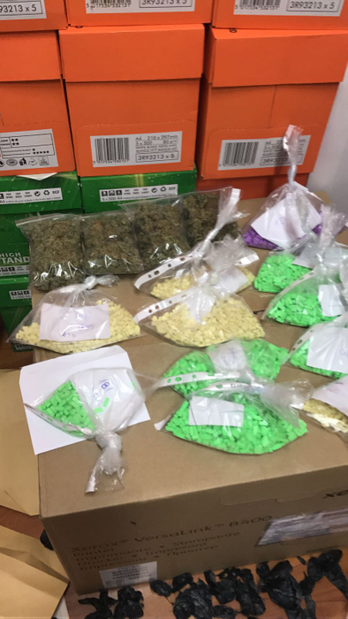 Printre drogurile confiscate se numără şi cele supranumite "Barcelona" şi "Superman"