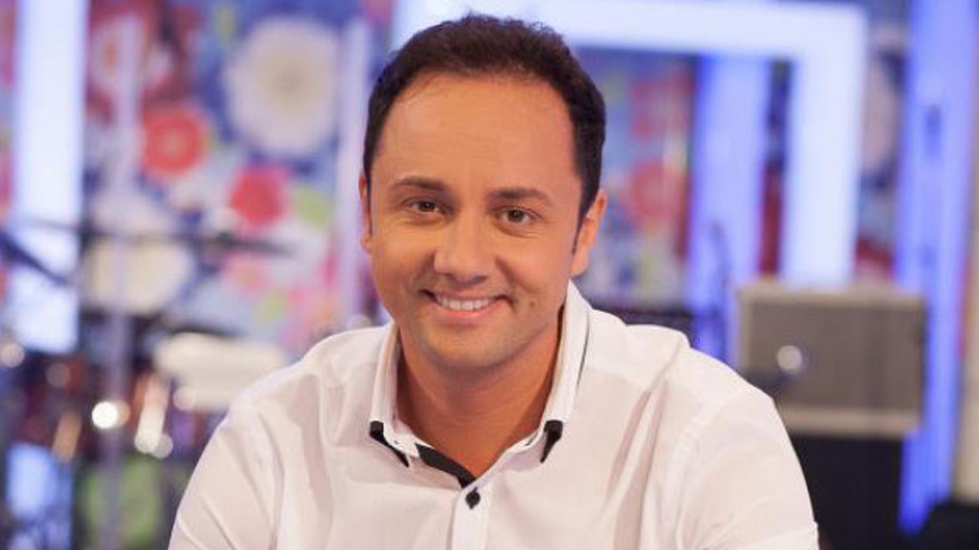 "Te credeam bărbat serios!" Măruta, fotografiat in culisele "Dansez" alaturi de Catrinel Menghia! Vezi ce-i face manechinul