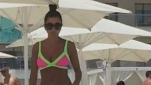 A slăbit 30 de kg, iar acum vrea să se tonifieze! Elena Băsescu ia lecţii de la Roxana Vancea la sală