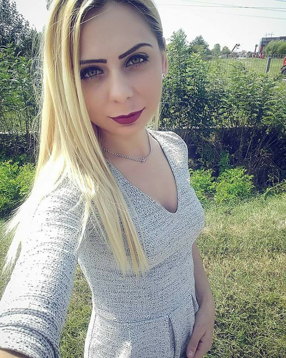 În urmă cu un an i-au murit ambii copii, iar acum olteanca de 47 de ani a aflat că e gravidă cu… gemeni!