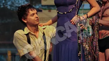 Designerul Adrian Haiduc a obtinut al treilea record mondial! Vezi cum arata cel mai lung cercel din lume!