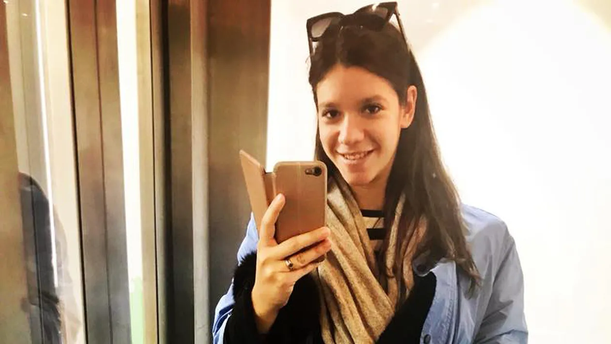 Ada Condeescu a devenit mămică! Actriţa a născut o fetiţă perfect sănătoasă