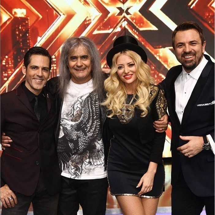 Cristi Minculescu, alături de Ștefan Bănică Jr, Delia și Horia Brenciu