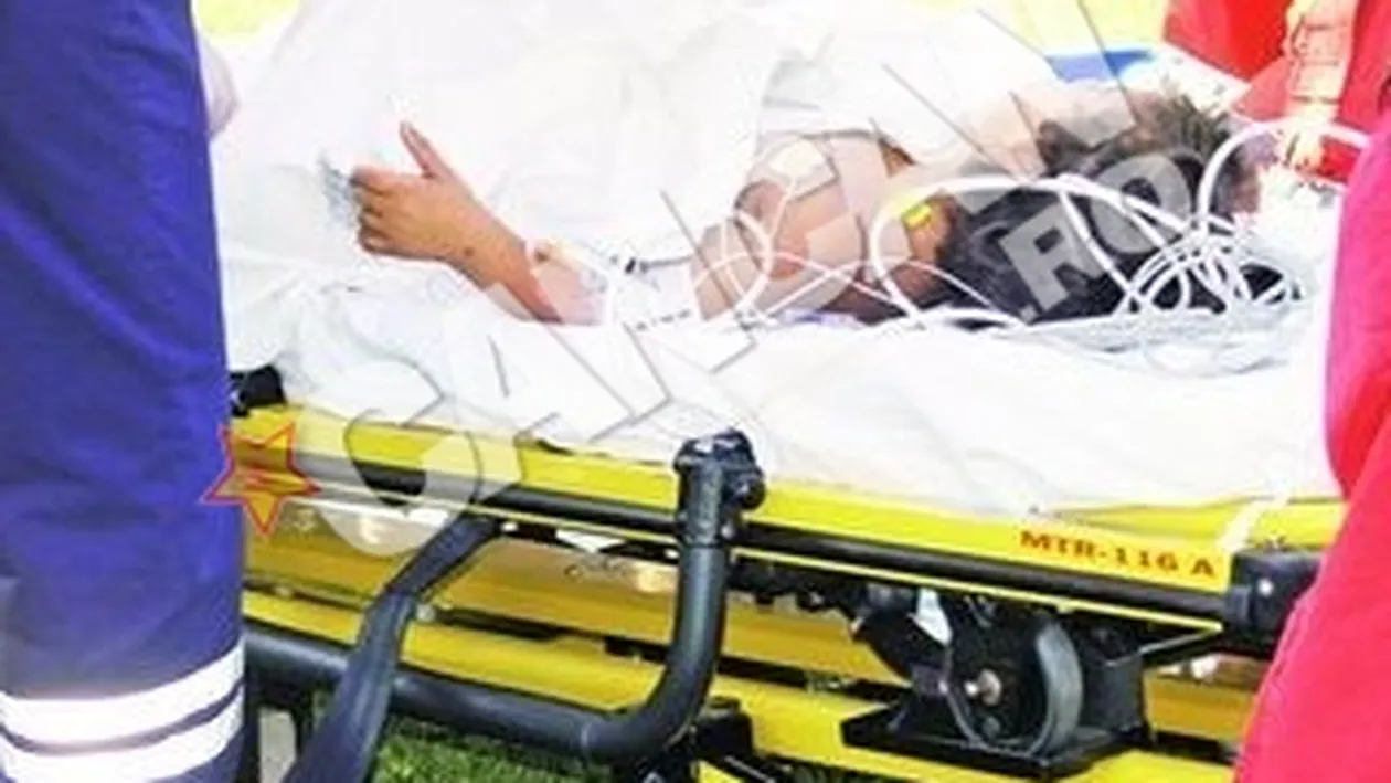 O fetita de cinci ani, din Targu Jiu, a ramas fara mana dreapta in timp ce se juca la un aparat electrocasnic montat in curte. Mutilata de masina de tocat carne