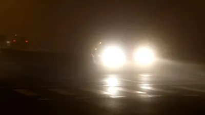 Infotrafic. România este scufundată în ceață, circulația mașinilor este îngreunată pe toate drumurile țării
