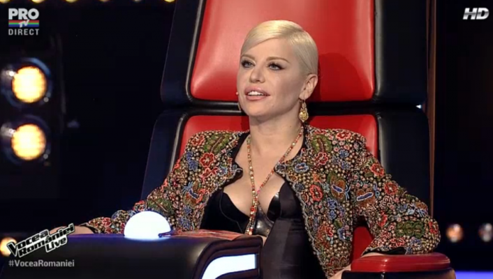 Loredana Groza este în pericol să-şi piardă scaunul de jurat la ”Vocea României”