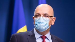 Raed Arafat trage un semnal de alarmă și îi îndeamnă pe români să țină cont de măsurile impuse de autorități: ”Am văzut invitații la petreceri. Nu există așa ceva”