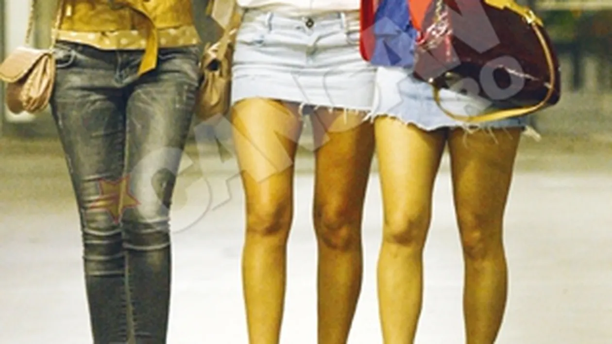 Daniela Crudu, show sexy in parcare