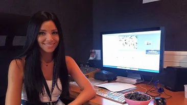 Corina Caragea, criticată de fani. Ce trebuie să facă pentru a deveni şi mai sexy. Eşti bine, dar...