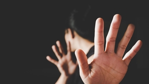 Doctoriță din Iași, hărțuită și amenințată de un paznic de la DSP. Femeia a primit peste 100 de telefoane de la bărbatul care făcuse o obsesie pentru ea