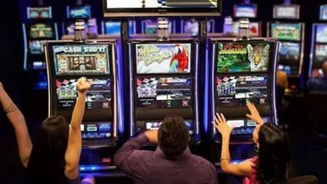 Când se redeschid sălile de jocuri și păcănele. Noile reguli pe care trebuie să le respecte toți clienții