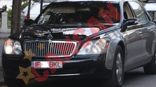 Gigi i-a donat Maybach-ul nepotului preferat