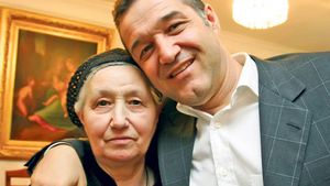 TULBURATOR! Mama lui Gigi Becali s-a imbolnavit dupa ce a aflat ca fiul ei ramane inchis: "Nu mai pot! Am intrat in fibrilatii"