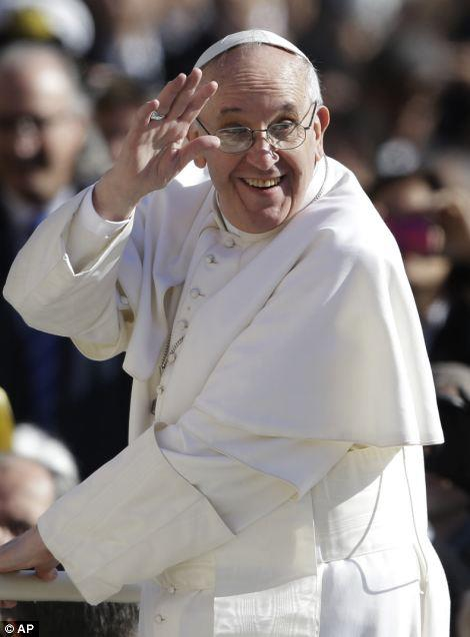 Papa Francisc este în România! Imagini super-exclusive + informații în premieră