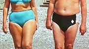 Sotia lui Videanu, pasionata de aceleasi culori ca “prima doamna” a Epocii de Aur! Miorita prefera albastrul la plaja!