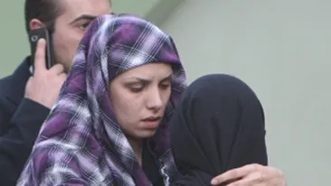 Sorana si mama ei, la prima intalnire cu amanta! Au fost ajutate de mascati!