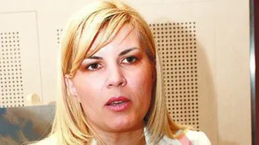 Elena Udrea, in razboi cu Monica Tatoiu