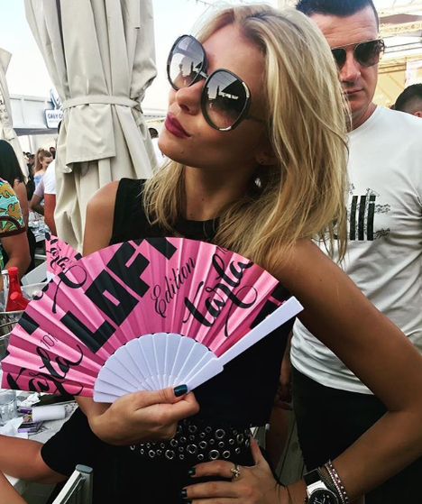 Alina, partenera de promenadă a lui Joe din Drumul Taberei