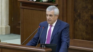 Călin Popescu Tăriceanu, mesaj pentru românii din diaspora: ”Și eu am stat 30 de minute la coadă în 26 mai şi nu m-am simţit umilit"