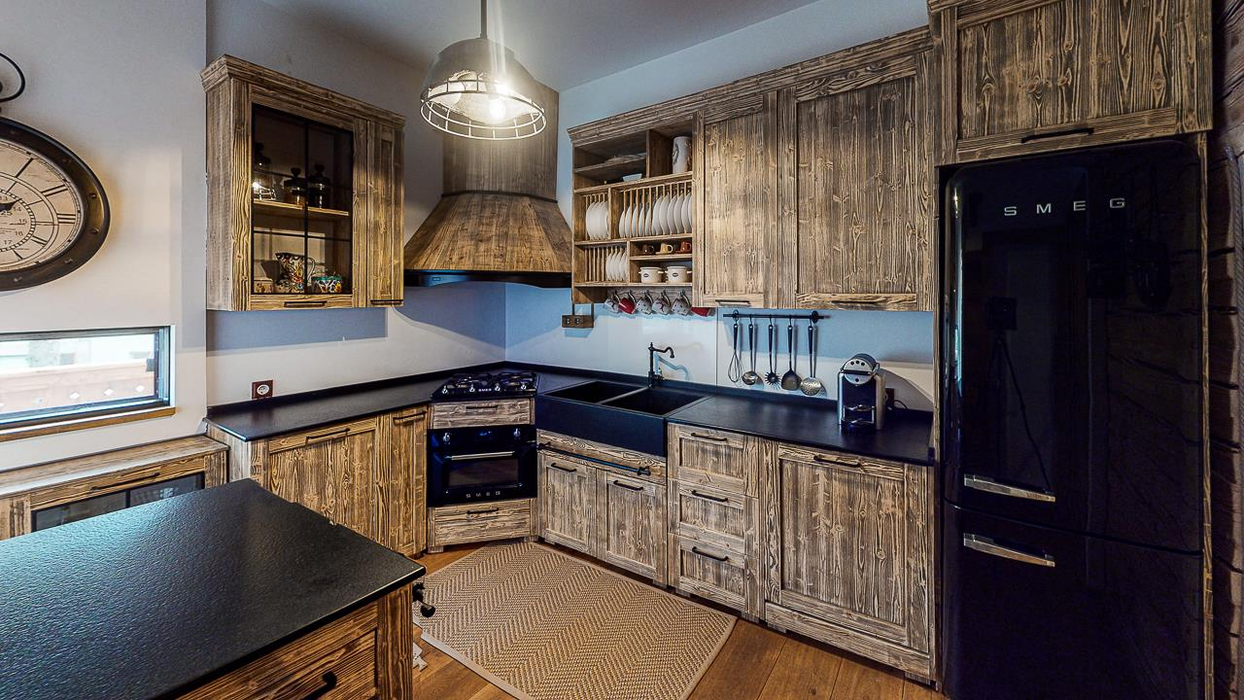 Vila lui Ceaușescu din Predeal. Foto: mtkrealestate.ro
