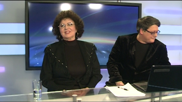 Fuego și Irina Loghin au ajuns într-un jurnal TV… cu peripeții. Cum s-au descurcat artiștii la pupitrul  știrilor