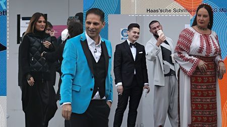 Dan Negru a adunat sub ”bagheta” sa toate vedetele României! Cum s-au prezentat Gheorghe Zamfir, Alex Velea, Dorian Popa sau Anca Țurcașiu