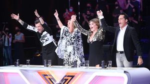 Emisiunea Masked Singer, „îngenuncheată” de X-Factor!