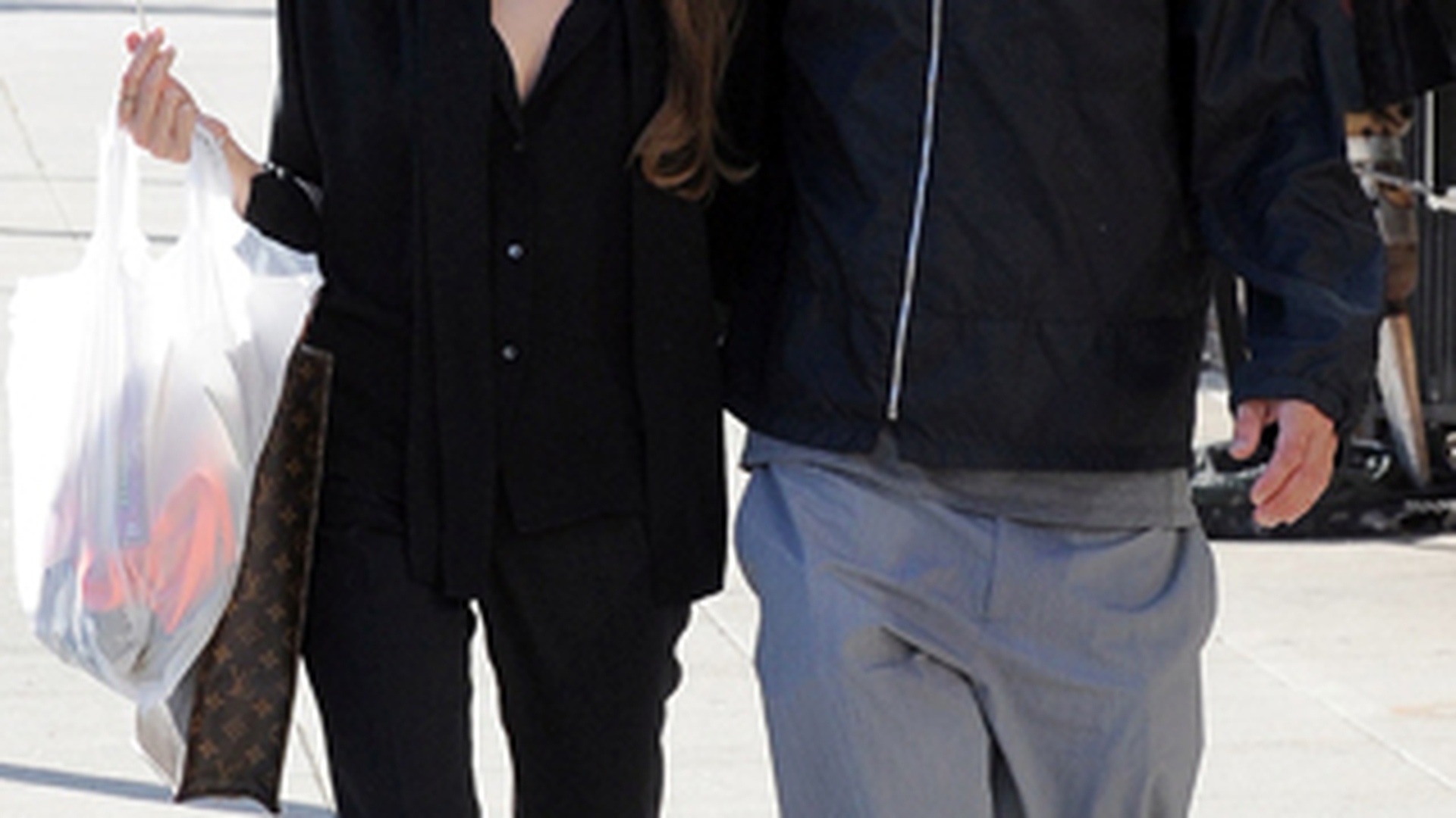 Brad Pitt si Angelina Jolie urasc celebritatea!