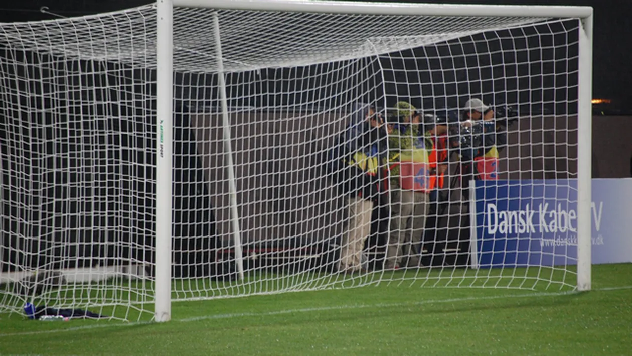 O nouă tragedie în fotbal! Un portar a murit pe teren