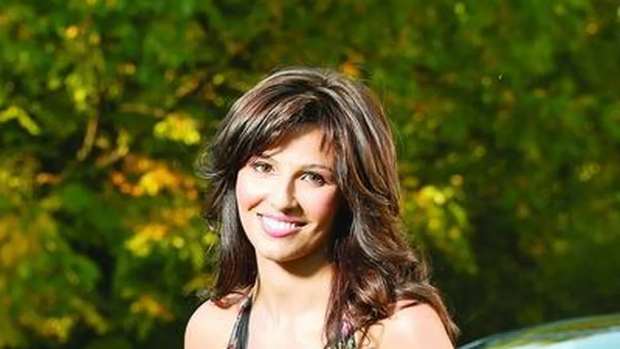 Oana Cuzino, debut in film la Acasa TV