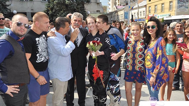 Uite ce au putut face doi tineri din Suceava la o nunta! Nu o sa iti vina sa crezi