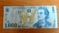 Ai acasă o bancnotă de 1.000 de lei cu Mihai Eminescu? Cu ce sumă uriașă se vinde acum, în februarie 2023