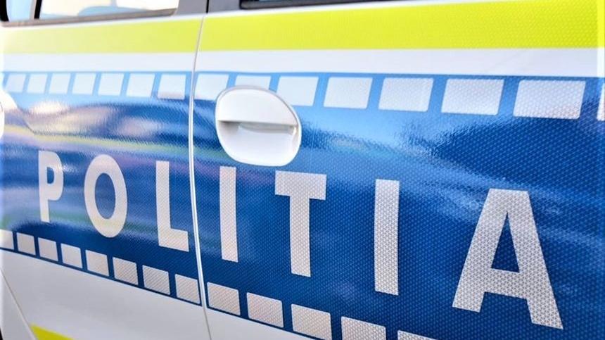 Două persoane au fost înjunghiate în centrul orașului Ovidiu. Agresorul a fost prins și dus la audieri