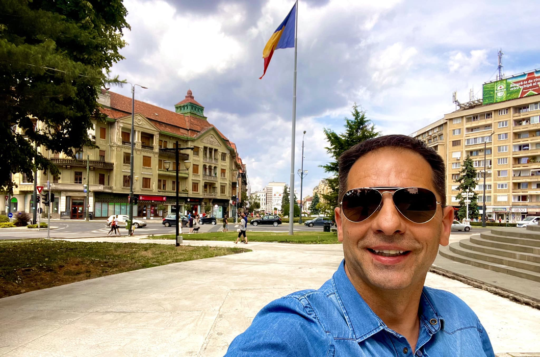 Dan Negru are emisiune și la Chișinău, la televiziunea Prime (Foto: Facebook)
