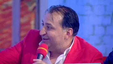 Vali Vijelie a reusit sa socheze pe toata lumea. Celebrul manelist poarta FUSTA. Si-a luat-o de Black Friday!