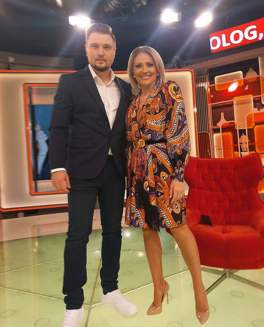 Adrian Velea și Mirela Vaida, în platoul 