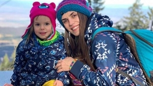 Copilul ”din flori” al prințului Nicolae a împlinit patru ani! Ce mesaj emoționant a postat mama fetiței