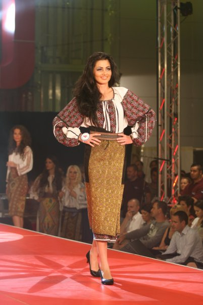 Gina Alexandra Tătulescu, nora lui Liviu Dragnea, în anul 2009 când a participat la Miss Universe România