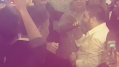 Nuţu Cămătaru a făcut show la botezul fiului său. Cum s-a distrat pe melodiile lui Florin Salam