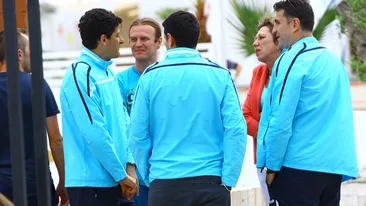 Campionii au iesit pe faleza si au dat nas in nas. Cu cine s-a vazut Belodedici pe litoral!