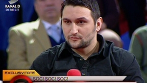 VIDEO Profu' de la "Monnet" vrea sa se retraga la manastire! Afla ce l-a determinat sa ia aceasta decizie!