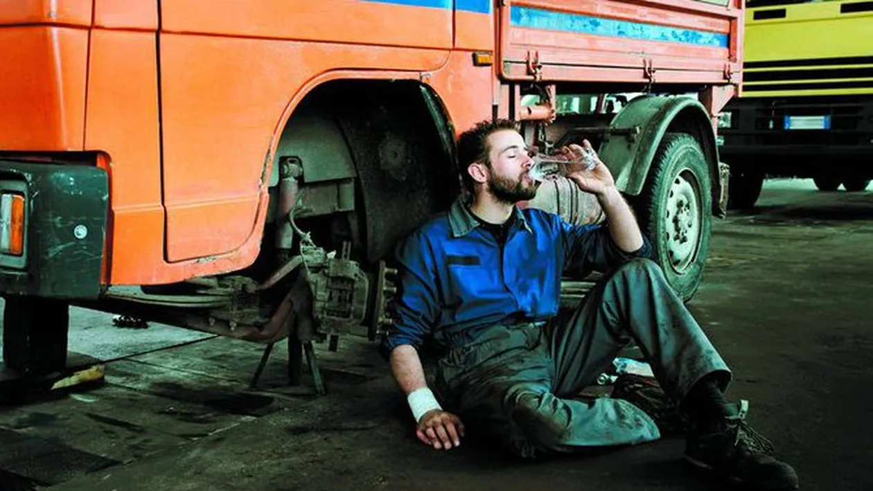 Ce drepturi ai daca muncesti in zilele caniculare