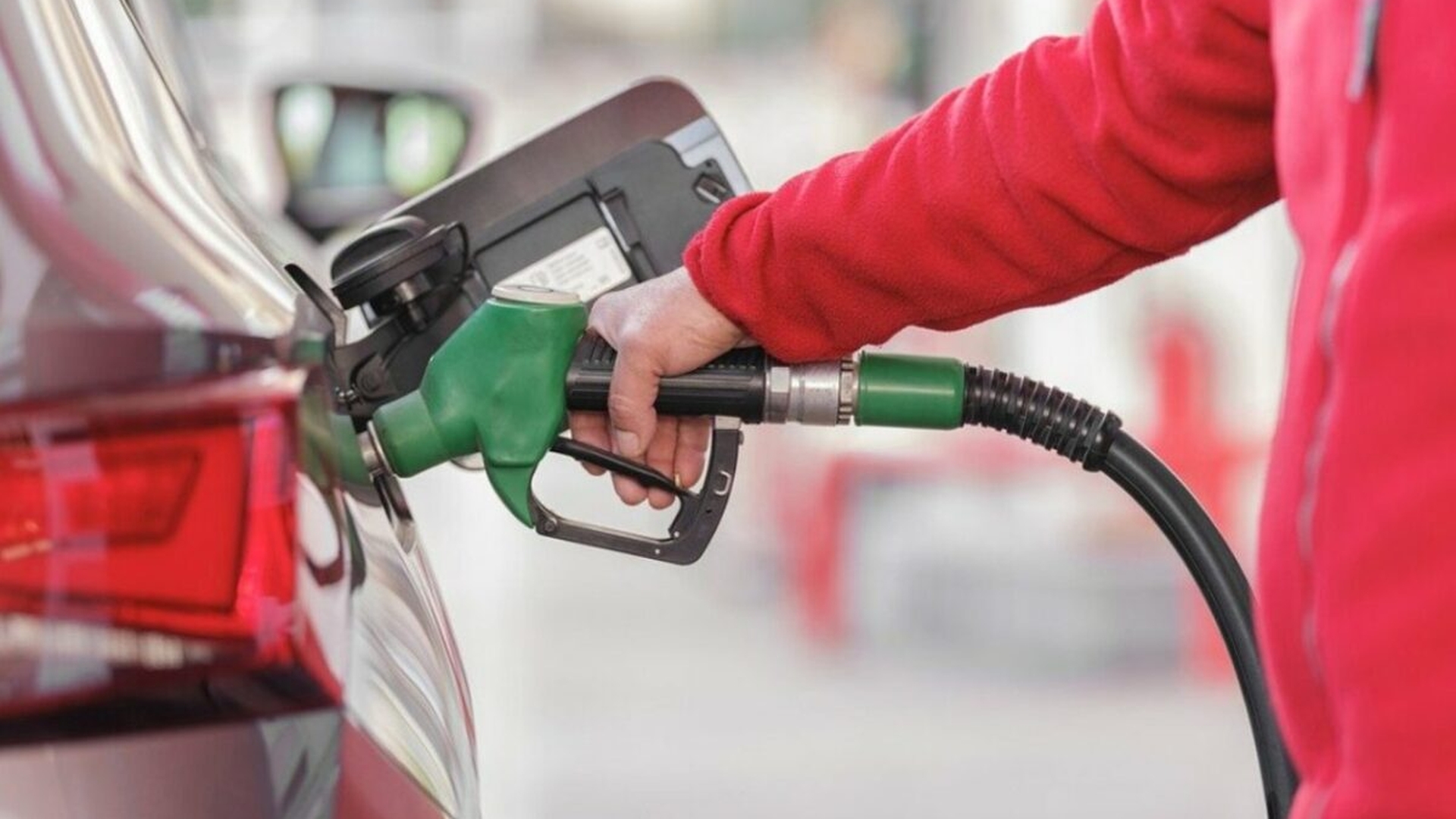 Nu e o glumă! Țara din Europa unde un litru de benzină costă doar 1,49 euro